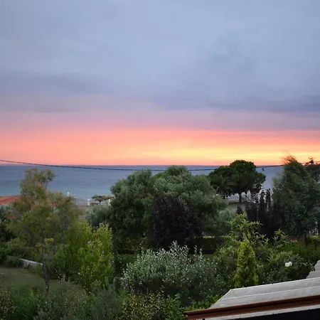 Vakantiehuis Oikia Kastri Sithon Nikiti (Sithonia)